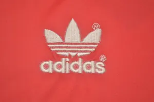 1990 Flamengo home red black 9