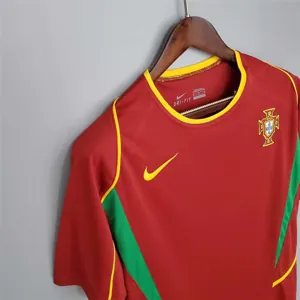 2002 Portugal home red 7