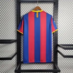 10-11 Barcelona home 14