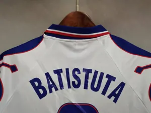 95-96 Fiorentina away 5
