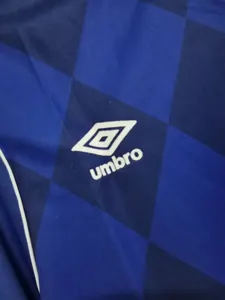 86-87 Everton home blue 7