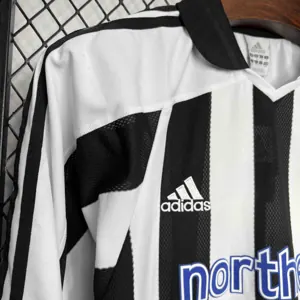 03-05 Newcastle United Home Retro Long Sleeve Kit Sport AAAAJersey Yupoo 5