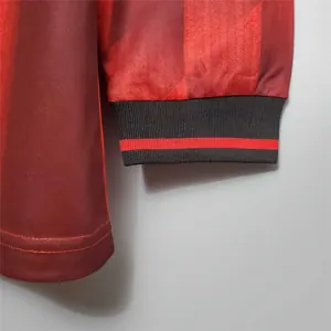 96-97 Manchester United home long sleeve 3