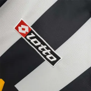 01-02 Juventus home jersey retro football shirt S-2XL 4