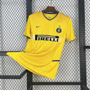 02-03 Inter Milan third away