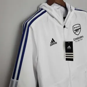 22-23 Arsenal white windbreaker 3