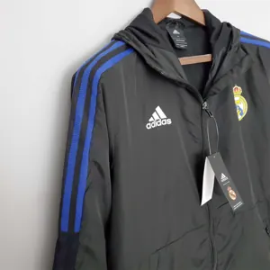 22-23 Real Madrid black windbreaker 4