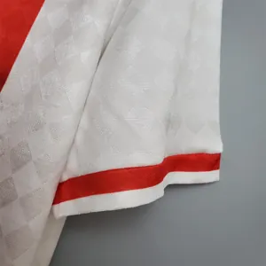 89-90 Ajax home 5