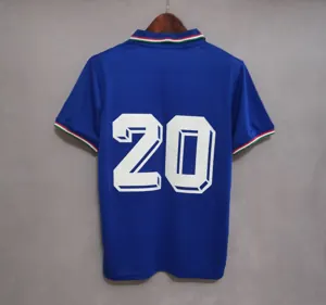 1982 Italy home 7