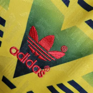 91-93 Arsenal away 5