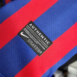 11-12 Barcelona home 9