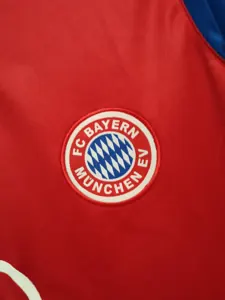 93-94 Bayern Munich home red blue 1
