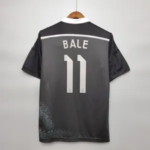 14-15 Real Madrid third away 15