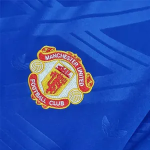 86-88 Manchester United away 2