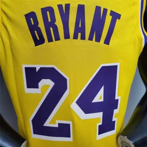 Bryant #24 Lakers Round neck yellow 2