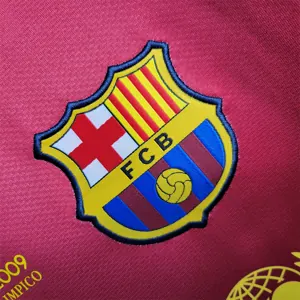 08-09 Barcelona home 3
