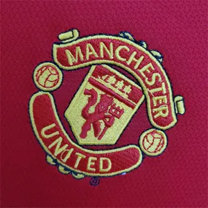 04-06 Manchester United home long sleeve 3