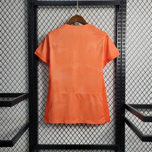 22-23 Women's Netherlands home 6