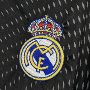 25-26 Real Madrid Goalkeeper Kit Football T-Shirt AAAAJersey Wholesale Yupoo 3