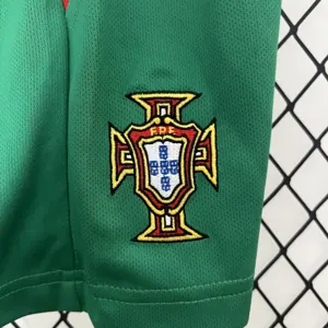 2004 Portugal Home Retro Kid Kits Youth Apparels AAAAJersey Wholesale Yupoo 4