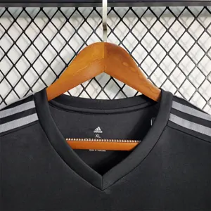 22-23 Arsenal Black 8