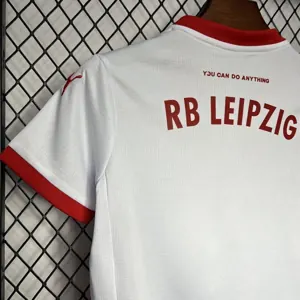 24-25 RB Leipzig Home Kid Kits Youth Apparels Football AAAAJersey Yupoo 4