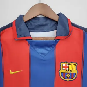 03-04 Barcelona home 6