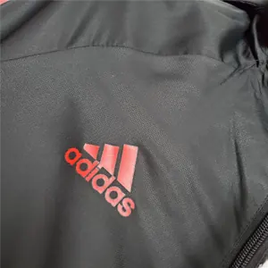 20-21 Manchester United blackwhite red edge windbreaker 5
